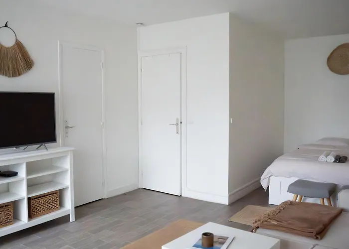 Studio Bir-hakeim Nearby Eiffel Tower Studio Bir-hakeim 6 Paris